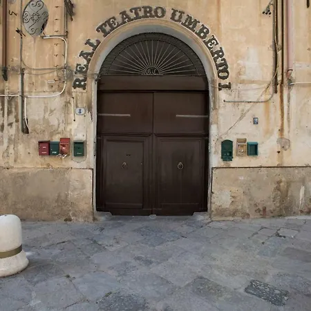 Real Umberto I° - Kalsa * Palermo